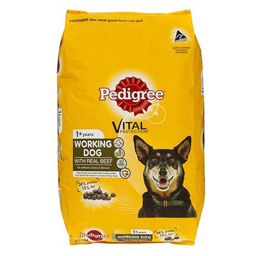 Pedigree Working Dog with Real Beef Food  